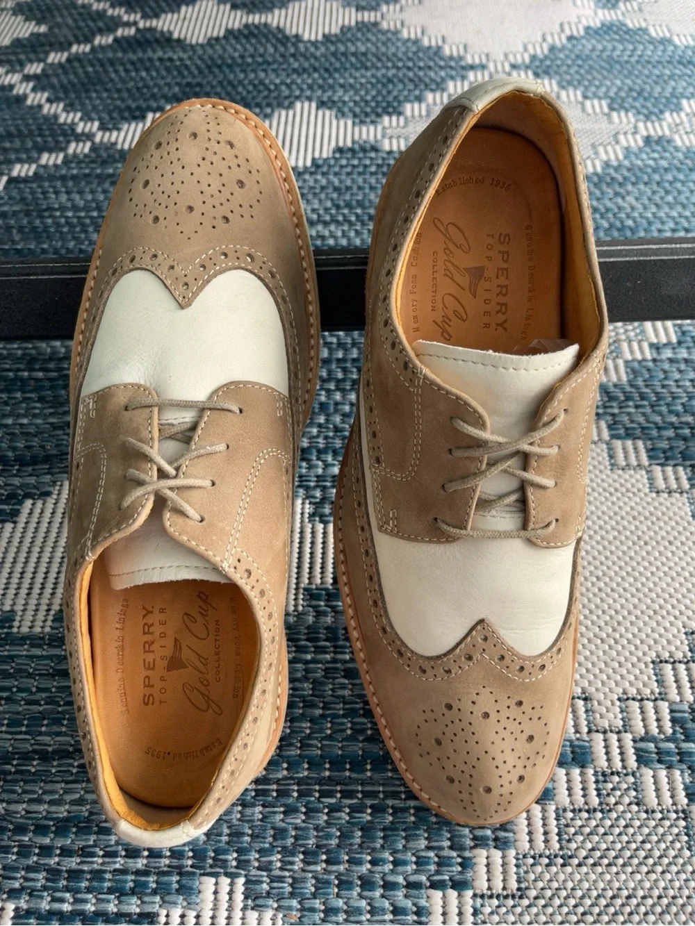Sperry Gold Cup Spectator Saddle Oxford Wingtip Men’s 9M Suede Leather Tan Cream
